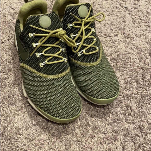 nike presto fly se olive